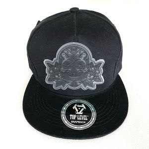 Skull Black Snap Back Hat